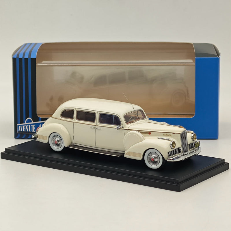 1/43 AutoCult Avenue 43 Packard 180 7 passenger limousine 1942 White Model Car