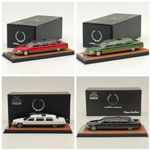 XiaoGuang 1:64 Scale Fleetwood Limousine Diecast Car Model Limited Edition Collection