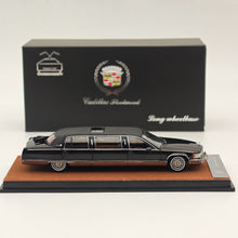 XiaoGuang 1/64 Fleetwood extended edition Black Alloy Diecast Models Car Collection