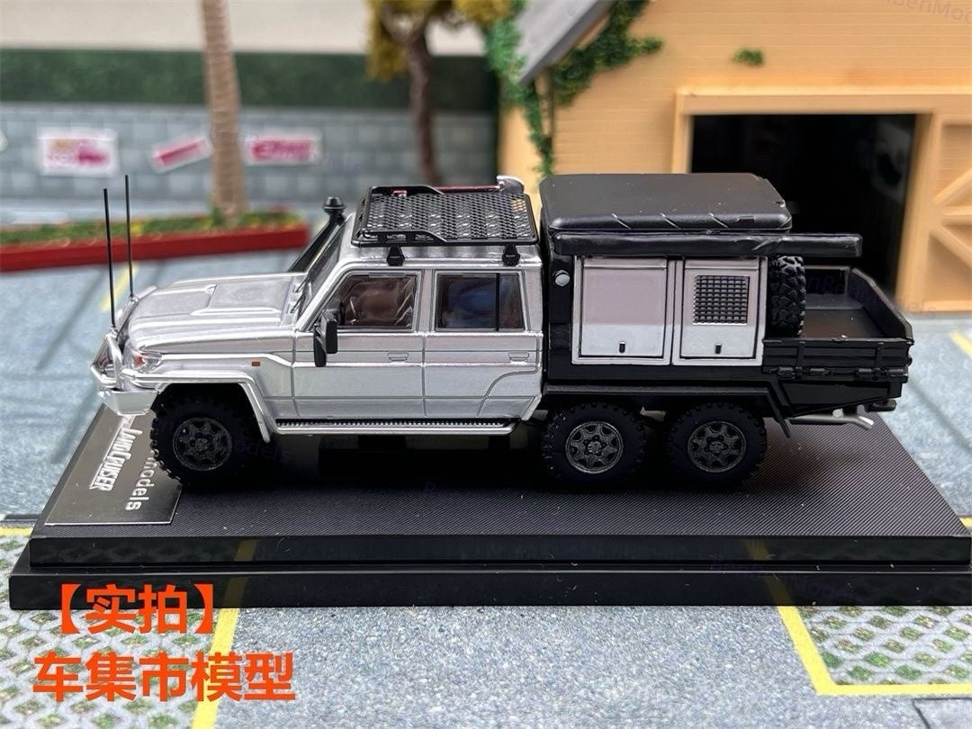 AM 1:64 Toyota Land Cruiser LC79 6X6 Double Cab Pickup Diecast Toys Car Model Gifts