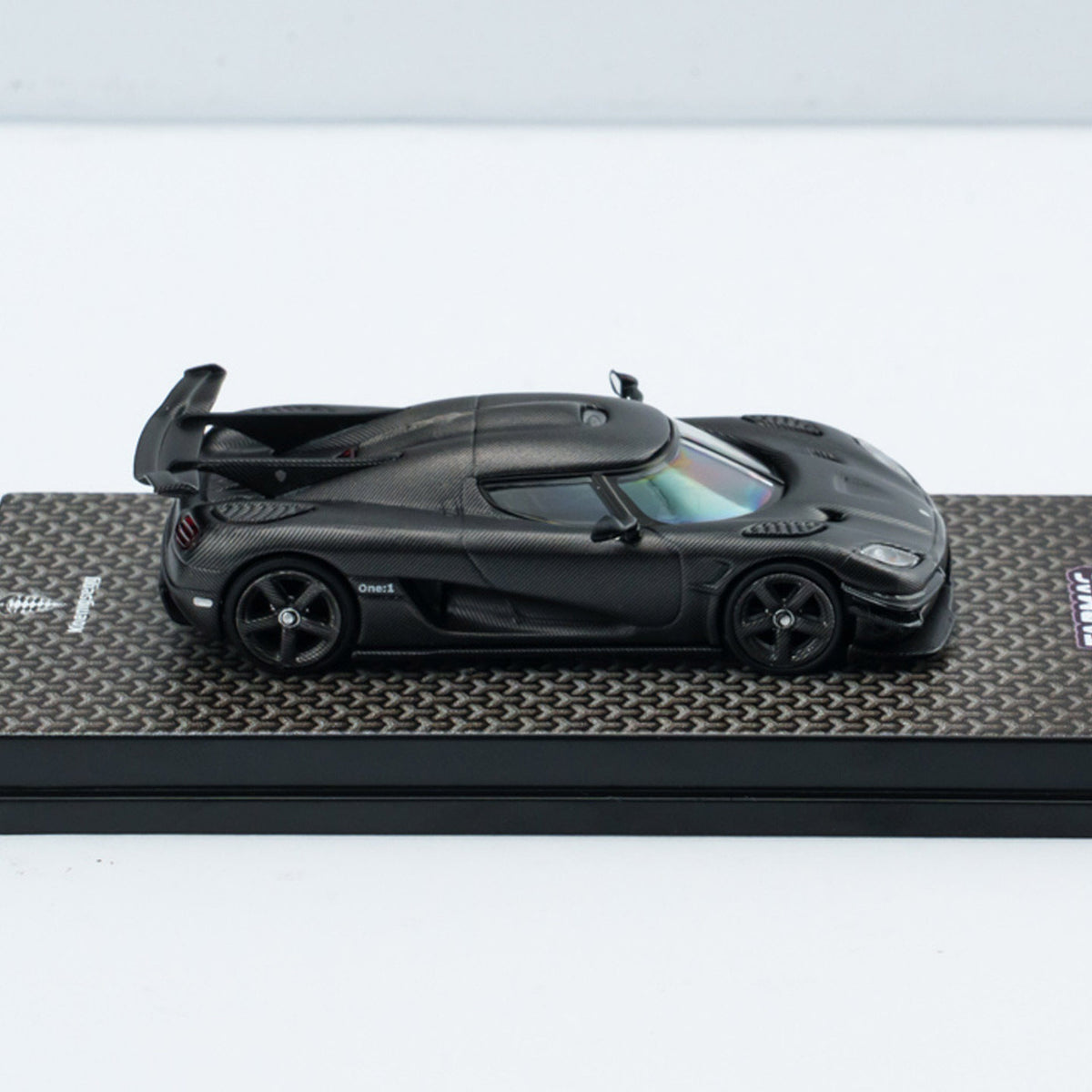 TW 1:64 Coniseger One 1 KNC Full Carbon Black Coniseger Alloy Car Model