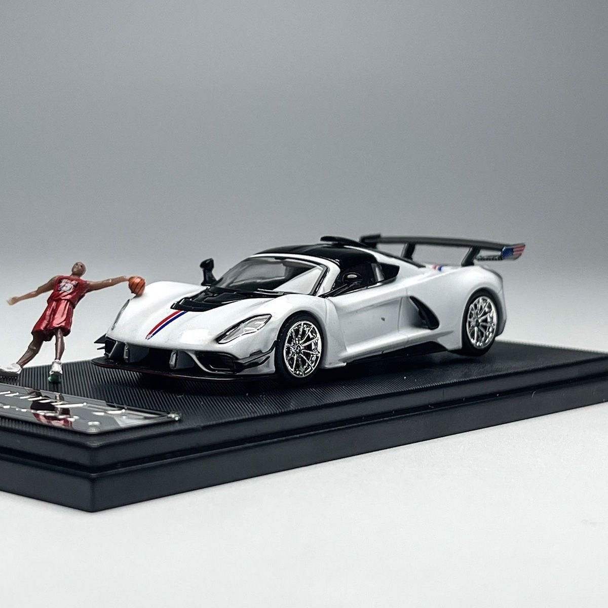 RM RHINO MODEL 1:64 Hennessey Venom F5 Diecast Model - Alloy Car Collectible Ornament Gifts