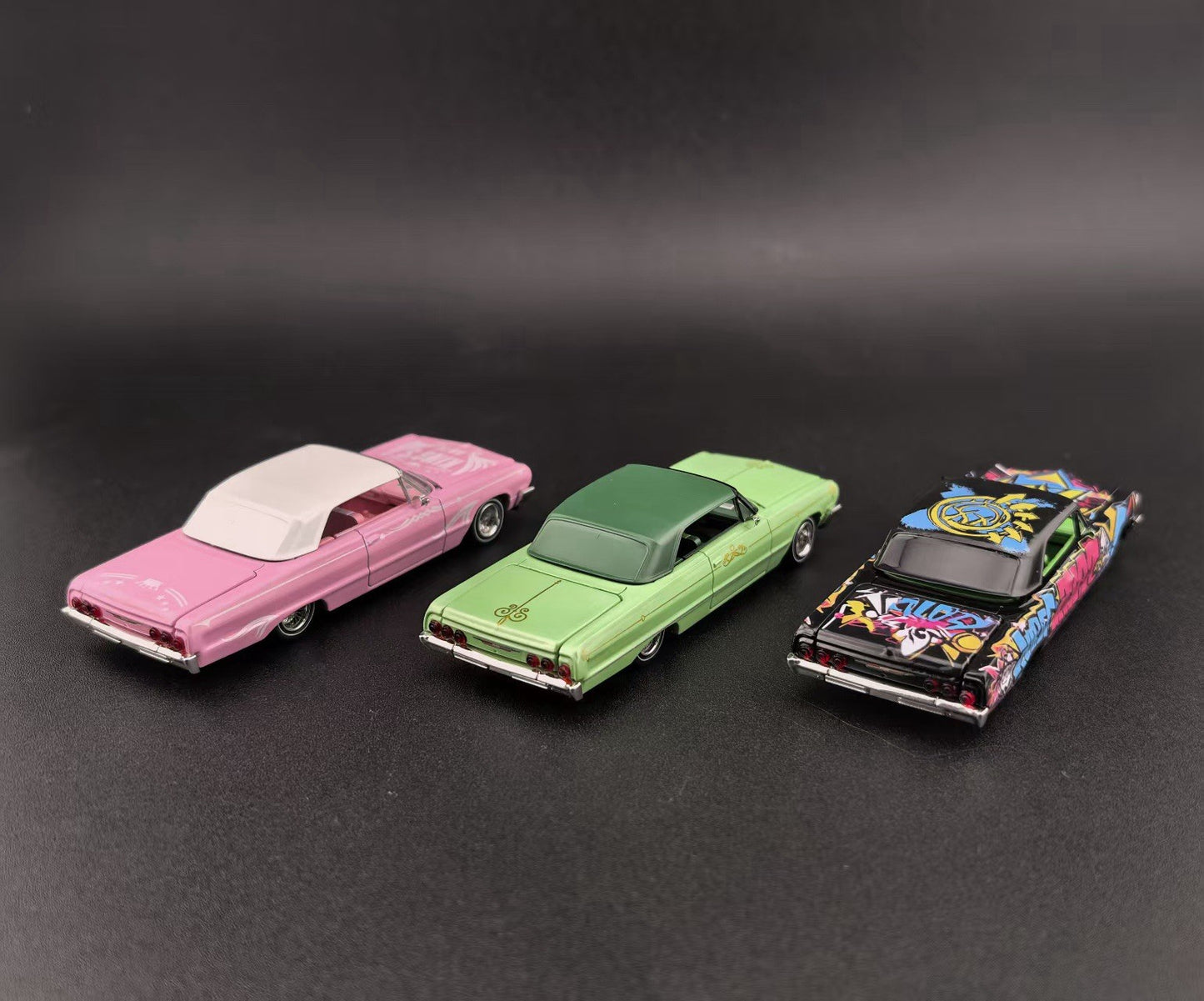 Fine Works FW 1:64 Impala Lowrider Openable Convertible Adjustable Chassis Diecast Alloy Car Models Gifts