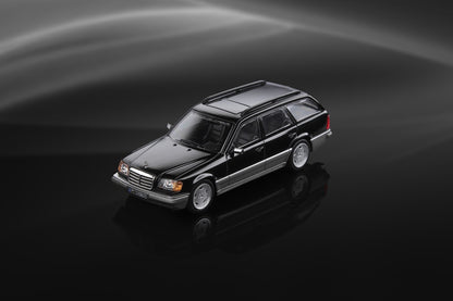 Voiture Mercedes-Benz S124 Wagon moulée sous pression à l'échelle 1:64, modèle réduit, collection, cadeaux, noir/vert 