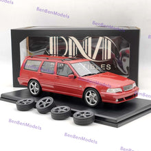 1/18 DNA Collectibles VOLVO V70 R P80 1998 DNA000154 Resin Model Car Limited Red