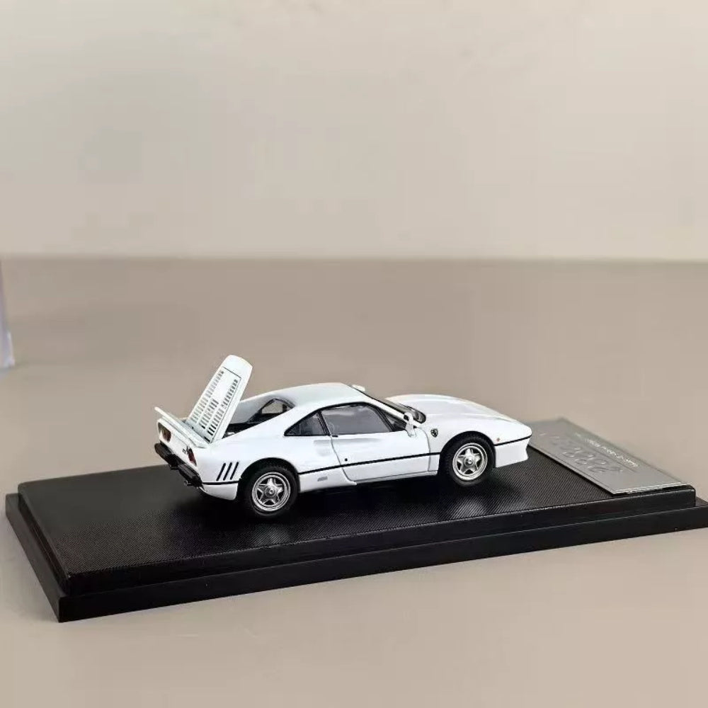 Hone Model 1/64 Ferrari 288 GTO Modèles moulés sous pression Miniature de voiture Collection limitée 