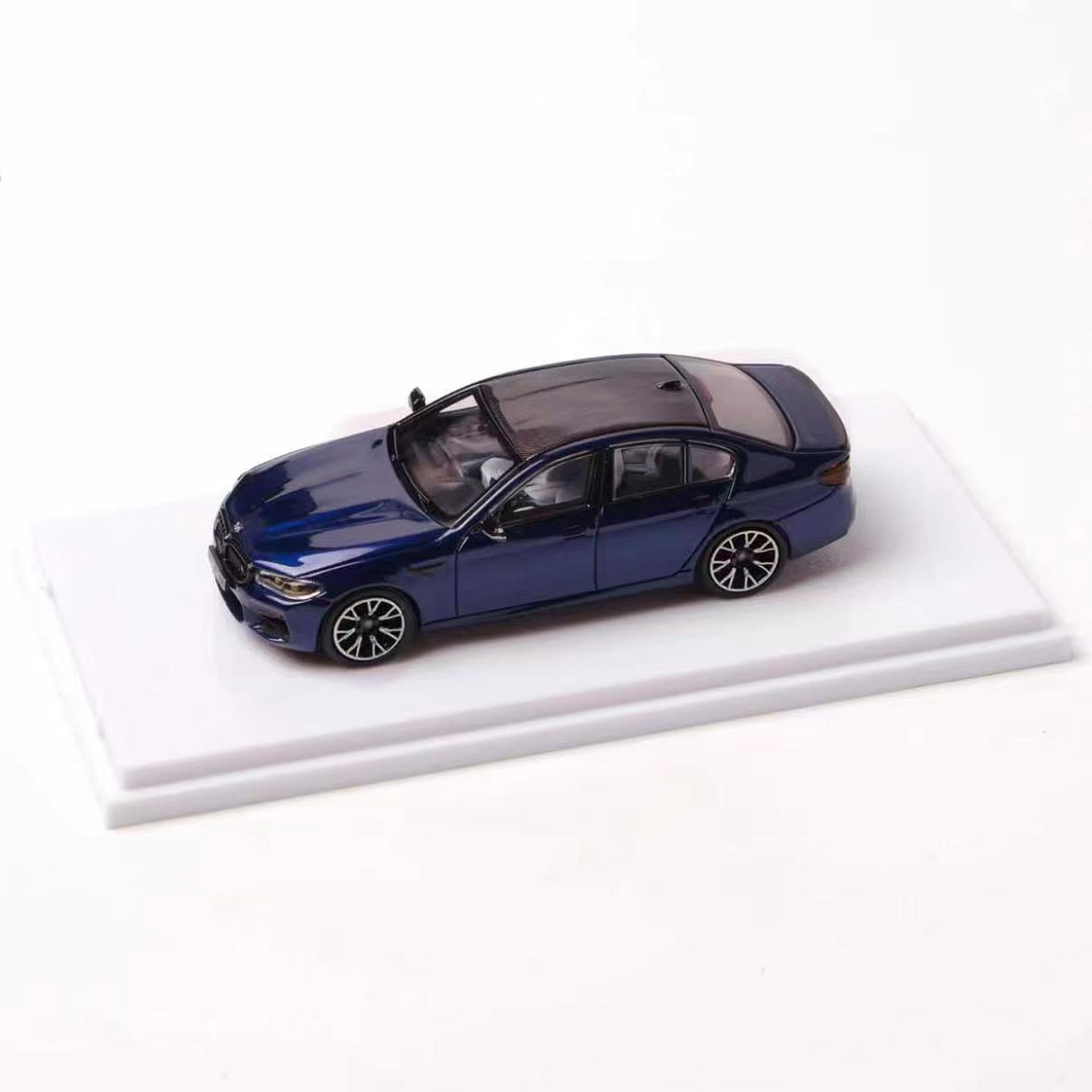 HM 1:64 Scale M5 F90 Four-Door Coupe Die-Cast Toys Car Model Collection 5 Series