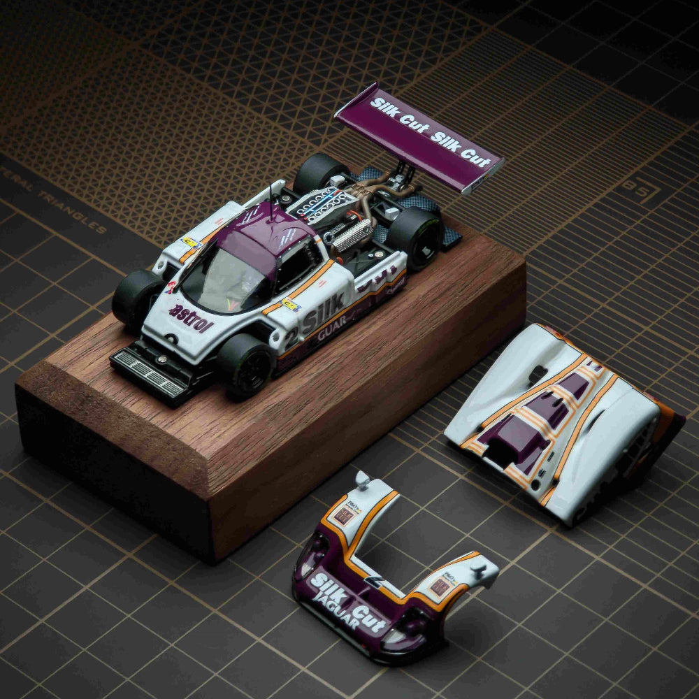 Transcend Model 1:64 XJR-9 1988 Le Mans Winner Silk Cut Diecast Model Car Limited Collection