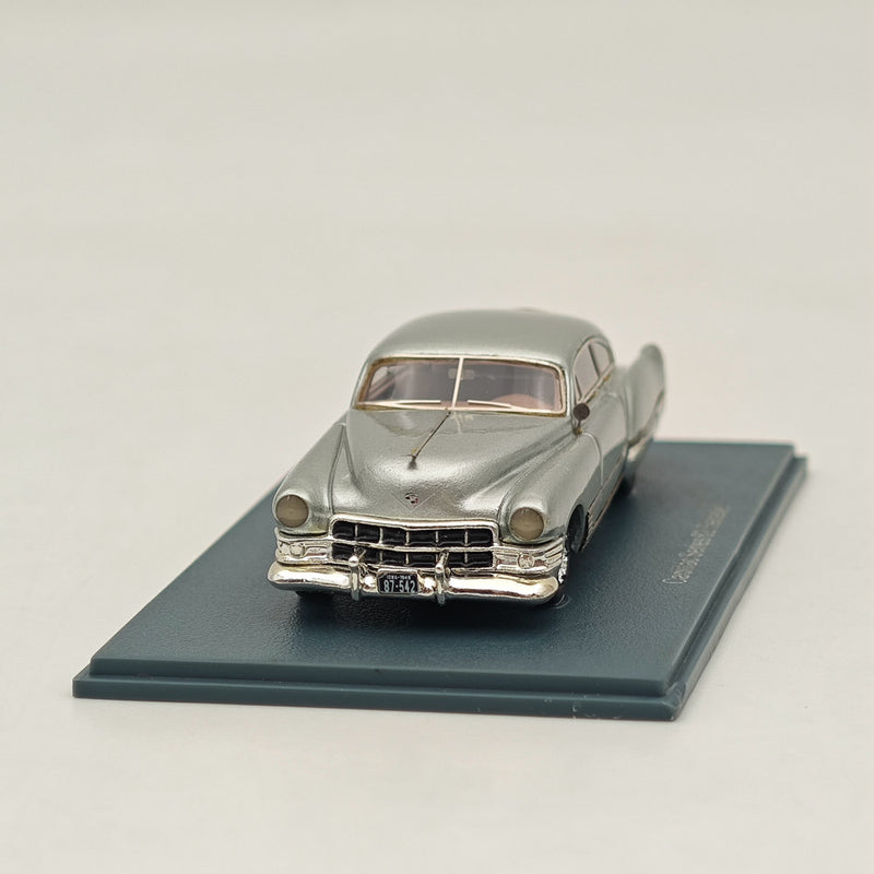 1/87 NEO SCALE MODELS Cadillac Series 62 Sedanet Coupe Silver Resin Car Limited