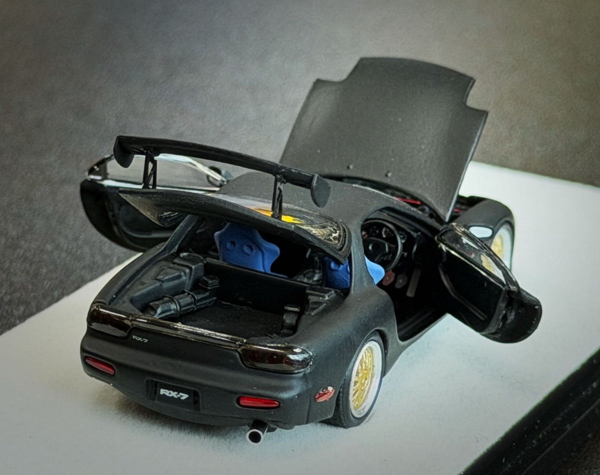 PGM 1:64 Mazda RX7 Regular/Luxury Matte Black Can Open The Doors and Covers