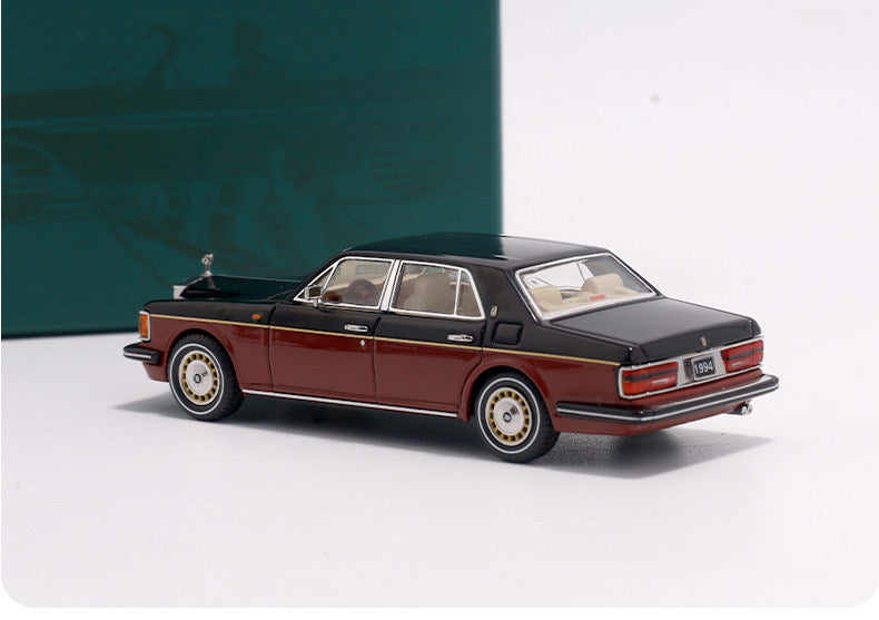 GFCC 1:64 Scale Silver Spur III Alloy Diecast Model Car Display Gift