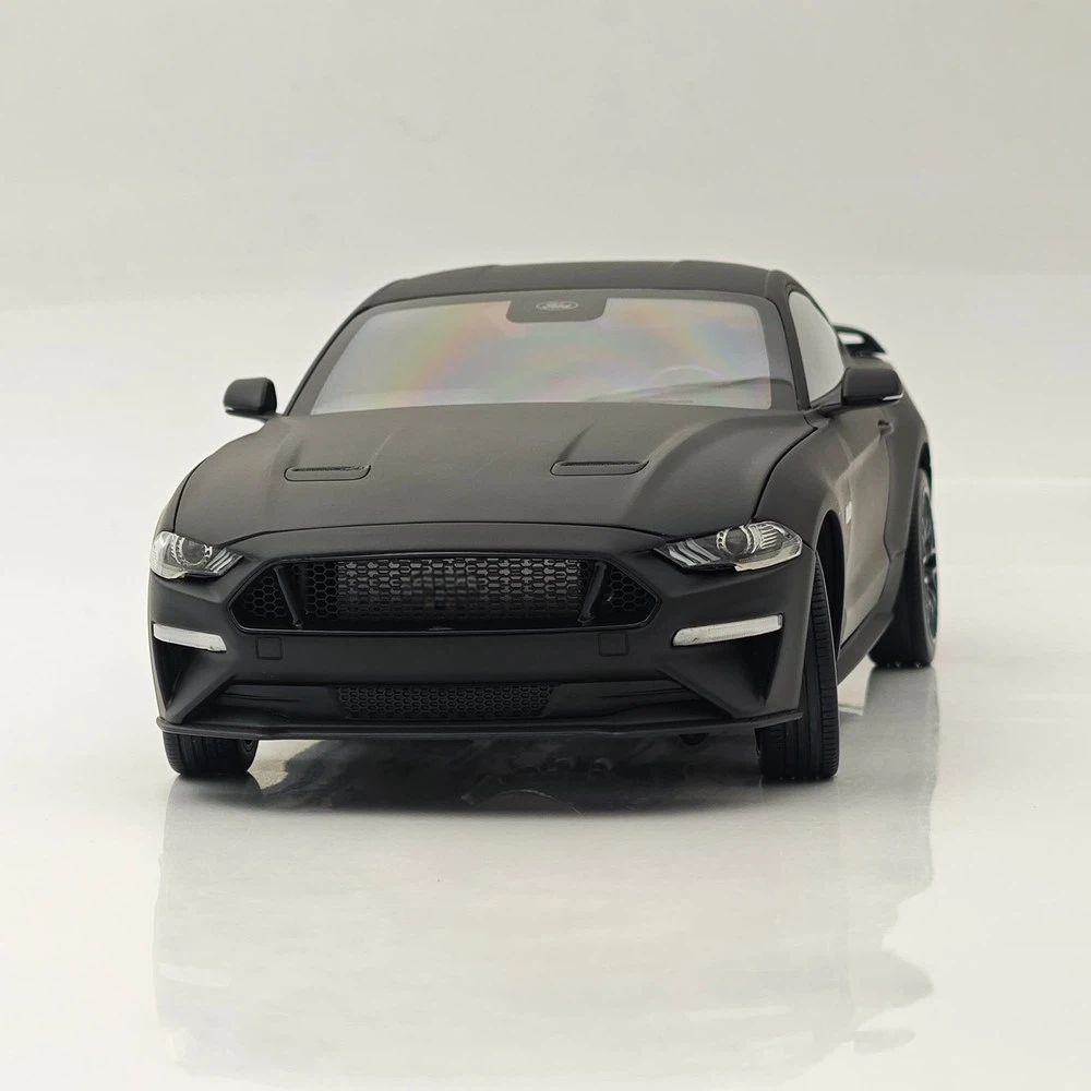 DM 1/18 2019 GT Matte Black LHD with Widebodykit Pack Diecast Model Car Miniature