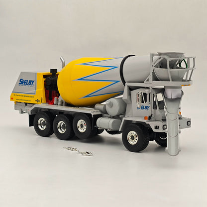 First Gear 1/34 Oshkosh Front Discharge Mixer Yellow 19-4245 Diecast Metal Replica Collection