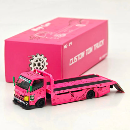 MEGA GEAR 1:64 Pink & Green Dinosaur Custom Tow Truck Full Ground Trailer Diecast Alloy Model Car Collectible