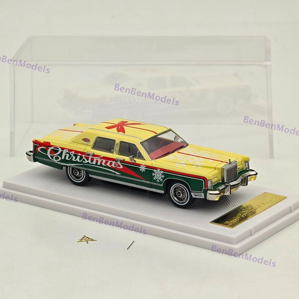 1:64 Turning Crush Christmas 1979 Lincoln Continental Town Car Alloy Car Model