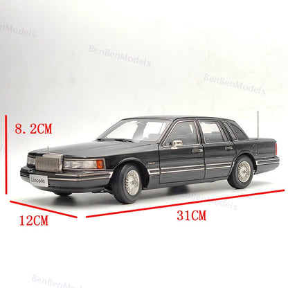 1/18 Lincoln Towncar V8 1993-1995 (Leather seat) Super Diecast models Car