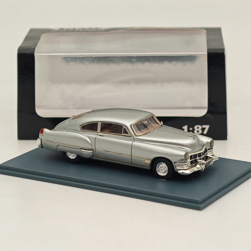 1/87 NEO SCALE MODELS Cadillac Series 62 Sedanet Coupe Silver Resin Car Limited