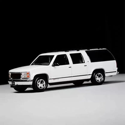 Bliss 1:64 Suburban GMT400 SUV White/Black Sport Model Diecast Model Car