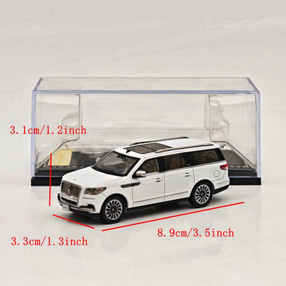 1:64 Navigator L SUV Model, Retractable Step Suspension Steering White/Black WTX