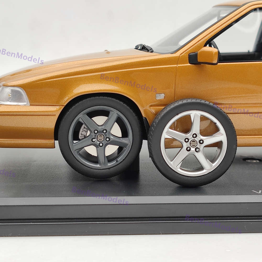 1/18 DNA Collectibles VOLVO V70 R P80 1998 DNA000153 Resin Model Car Collection