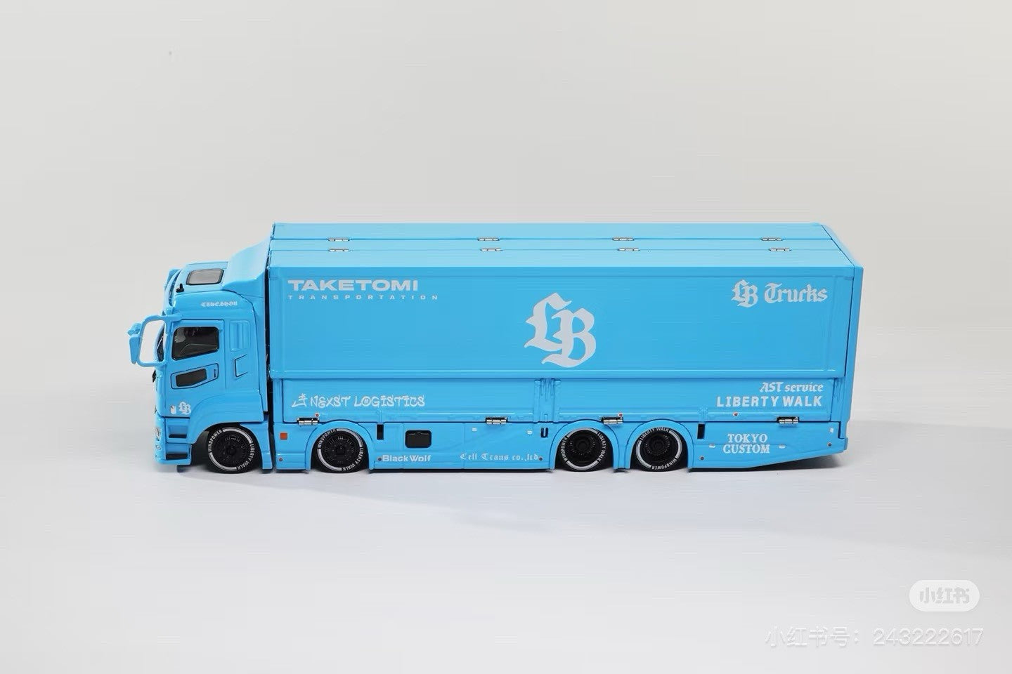 1/64 GCD x LB Fuso Transporter Bb Blue Models- 2025 Shanghai Toy Show