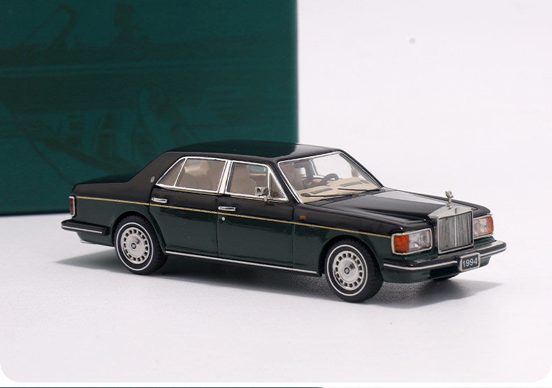 GFCC 1:64 Scale Silver Spur III Alloy Diecast Model Car Display Gift