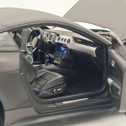 DM 1/18 Scale Replicas Ford Mustang GT 2019 Widebodykit Pack LHD Matt Black