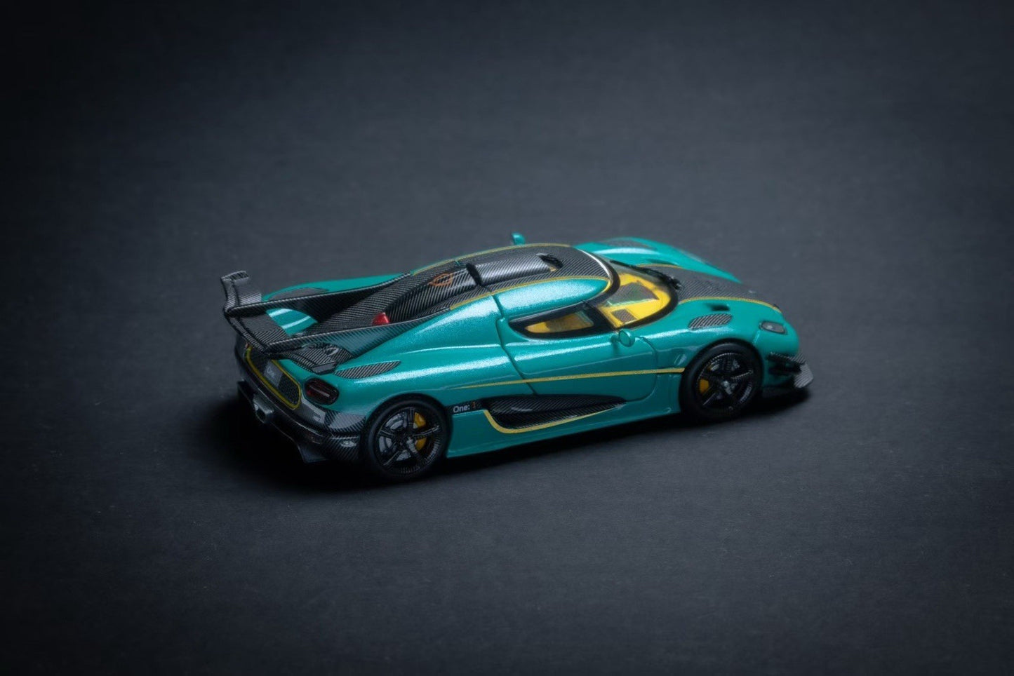 MJ 1/64 Koenigsegg One:1 Metal Green Alloy Car Model - Rear Hood Opens