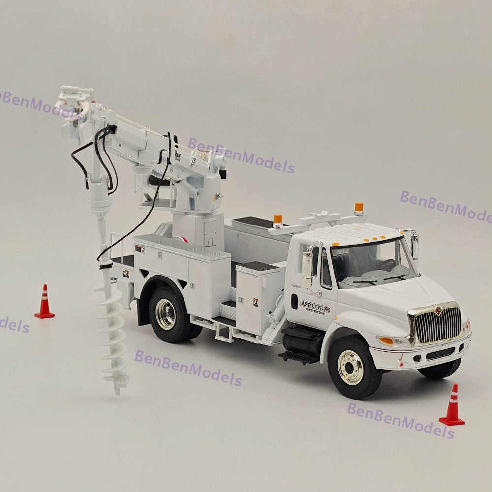 1:34 First lnternational DuraStar Digger Derrick Asplundh Construction Diecast