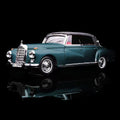 Pre-sale Seeker 1:64 Mercedes Benz 300D Convertible Soft Top Alloy Car Model Collection Diecast Toys Car Miniature Hobby Gifts