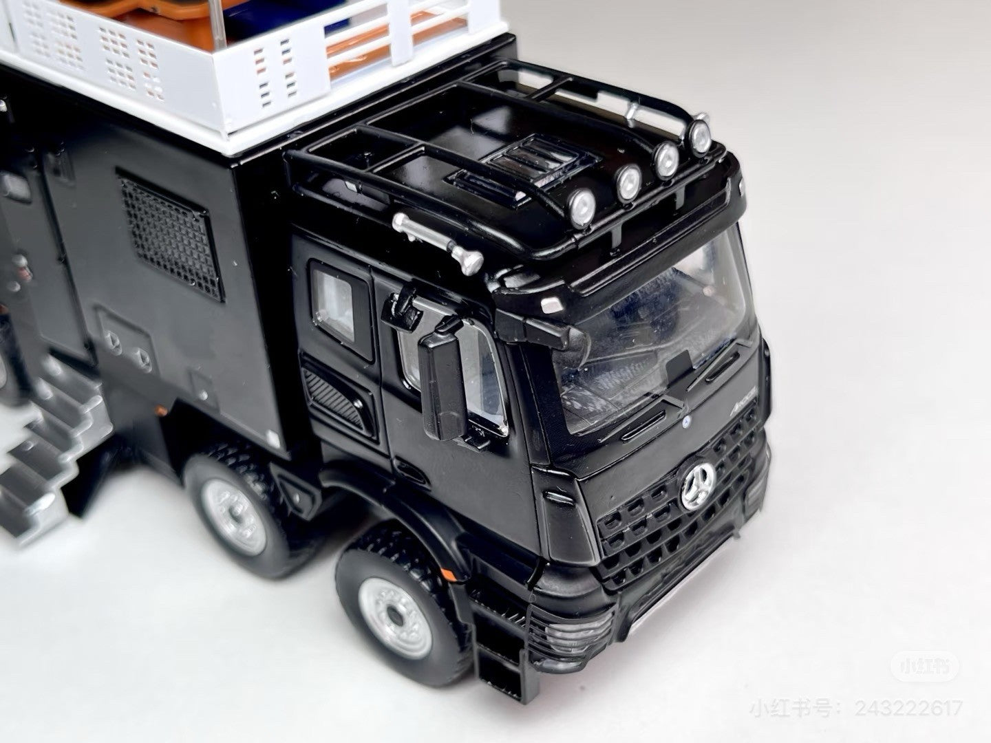 1/64 GCD GT Show Arocs 8x8 Expedition Vehicle 318 Route Black Diecast Car Model Gifts