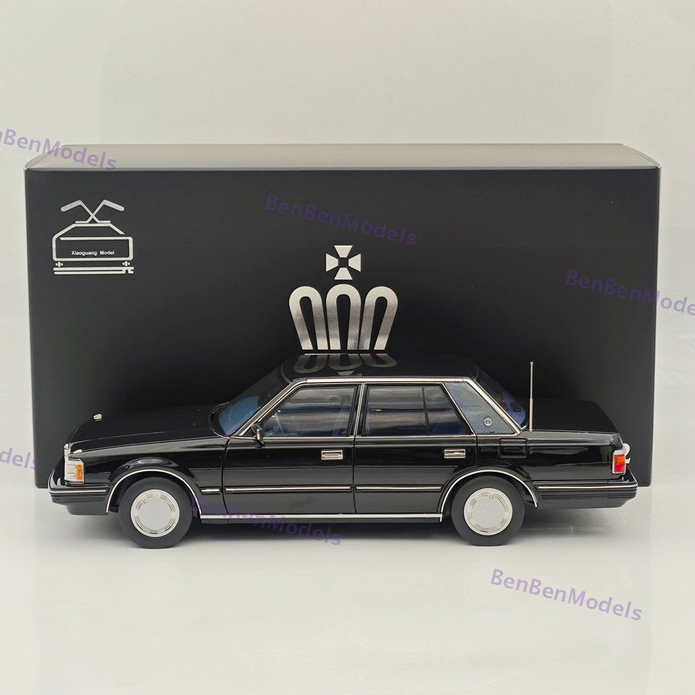 1/18 Toyota Crown Seventh Generation MS122 Black / Blue Interior Diecast