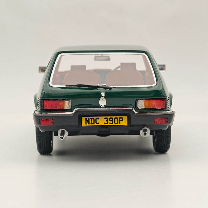 1:18 CULT Reliant Scimitar GTE green 1976 CML135-2 Resin Model Car Limited