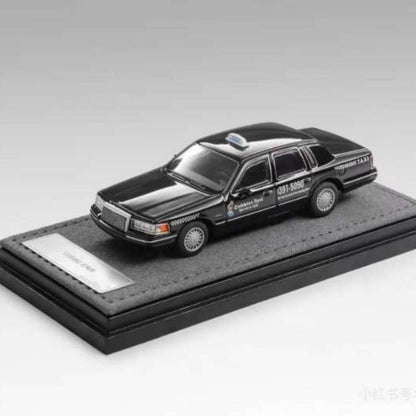 MK Miniatures 1/64 Town Car 1993 Private Taxi/Cartier Green Alloy car Limited