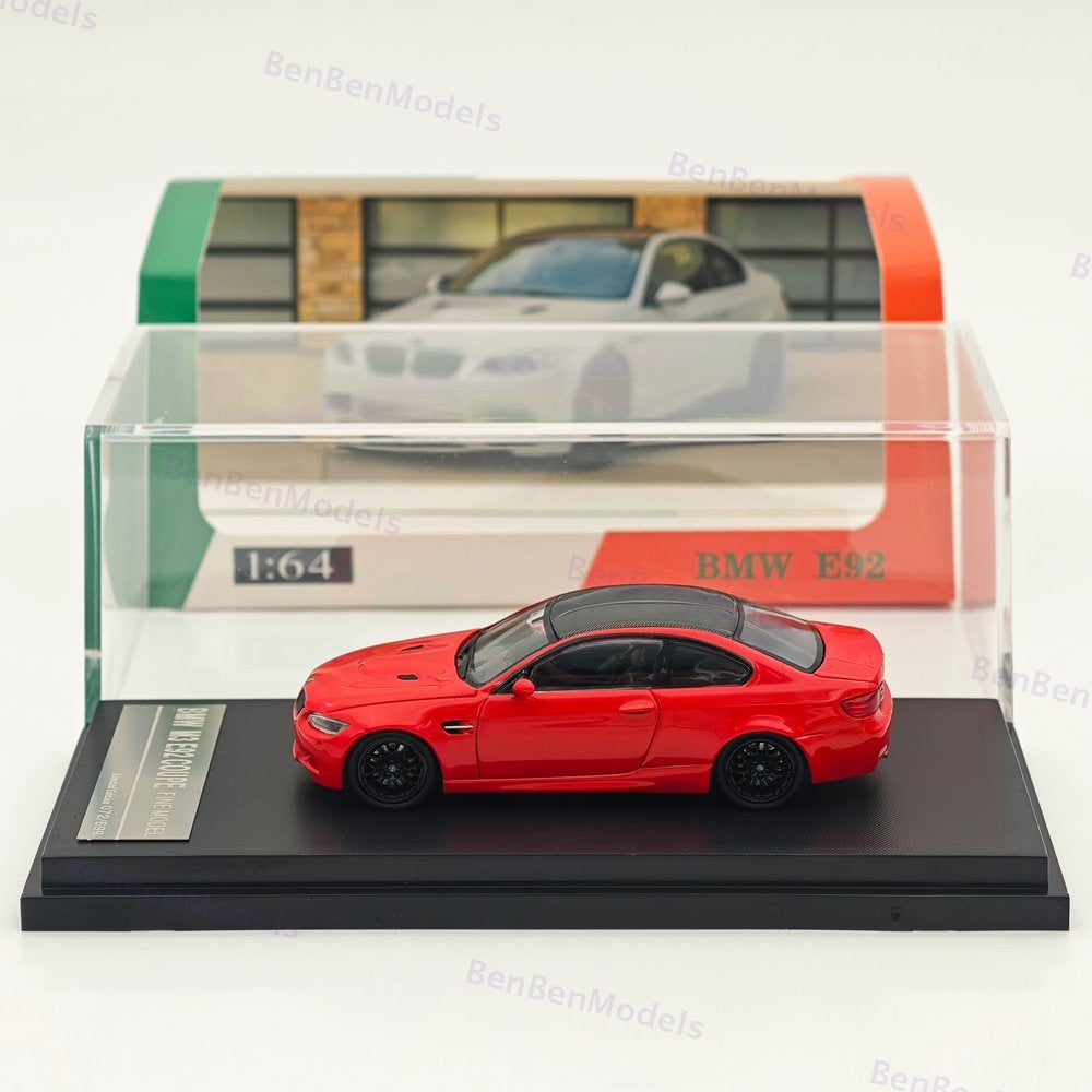 Fine model 1/64 Red BMW M3 E92 COUPE Diecast Model Car Limited Collection Gifts