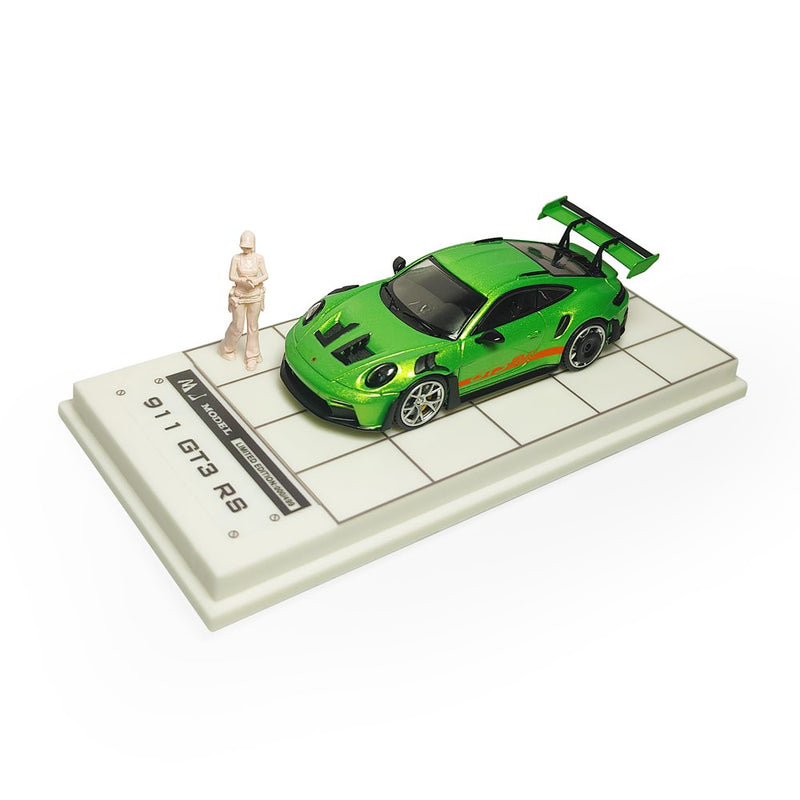 MJ 1:64 Porsche 911 992 GT3 RS Christmas Scene Diecast Toys Car Models Miniature Hobby Collection Gifts