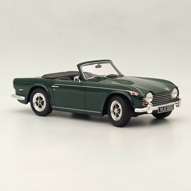 1:18 CULT Triumph TR5 p.i. green 1968 CML069-03 Resin Model Car Limited