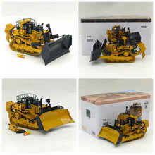 Diecast Masters 1:50 D11T Track-Type Tractor JEL Design & CD Carrydozer w/ Operator Diecast Model