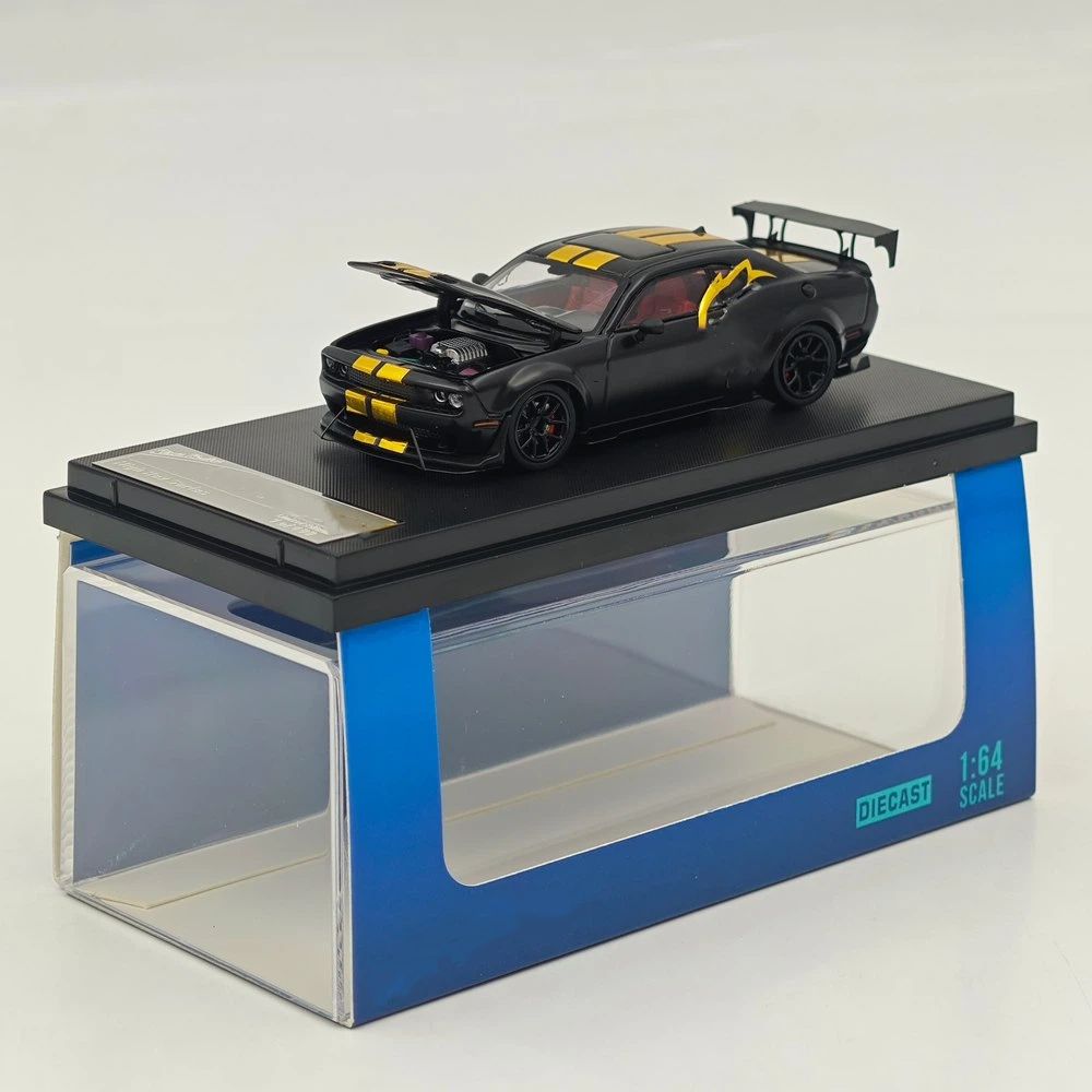 SH 1:64 Challengr Hellcat Widebody Matte Black Midnight Eclipse Openable Hood Limited Edition Diecast Model Car