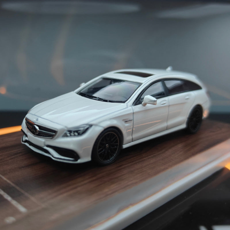 MJ 1:64 MERCEDES-BENZ CLS63 AMG Shooting Brake/Devil's Eye/Suit thug Bridge Car/Station Wagon Diecast Toys Car Models Collection Gifts Limited Edition