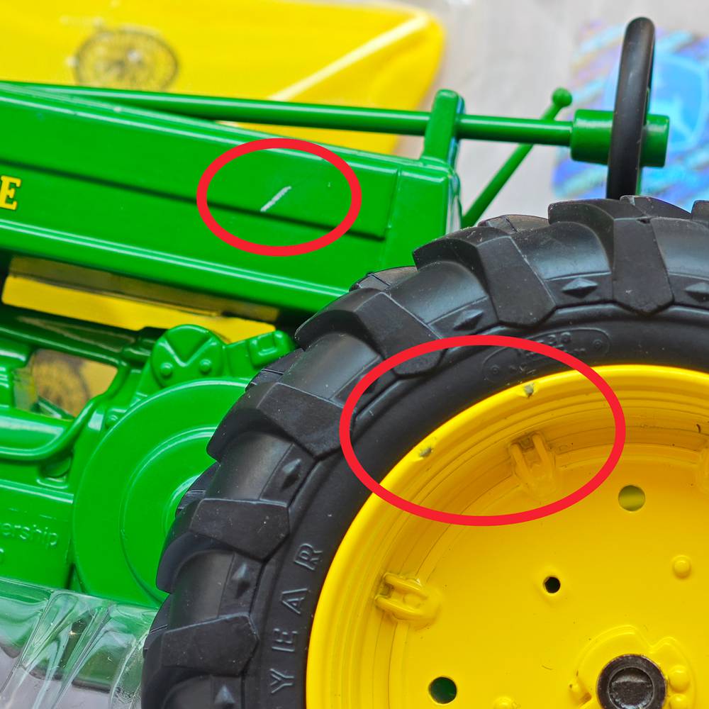 ERTL 1/16 SCALE John Deere Model 70 Tractor W/ Umbrella FFA Special Edition Gift Diecast Used