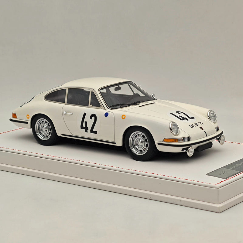 Ivy Merit 1/18 Porsche 911s 1967 Le Mans White 42