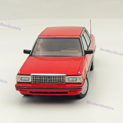 1/18 Toyota Crown Seventh Generation MS122 Red / red Interior Diecast Model