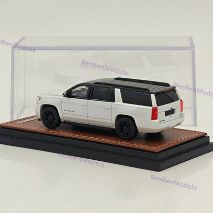 1:64 GOC Suburban 2015 Full Sized SUV Customized Ver Diecast Metal Car