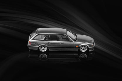 Mortal 1:64 M5 E34 TOURING Wagon Openable Hood Diecast Toys Car Models Hobby Collection Gifts