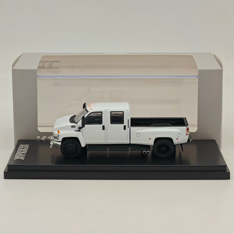 1/64 GOC Chevrolet Kodiac & GMC Topkick C4500 Pickup White Diecast Models Car