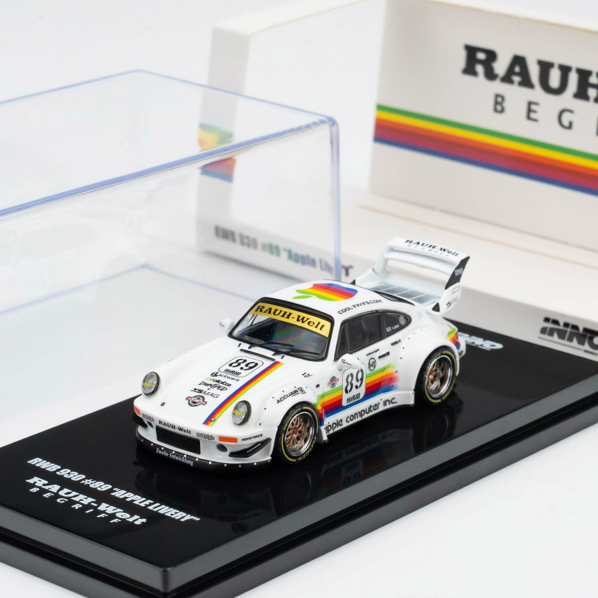 INNO 1:64 RWB 930 #89 White Apple Livery Wide-body Modification Alloy Model Car