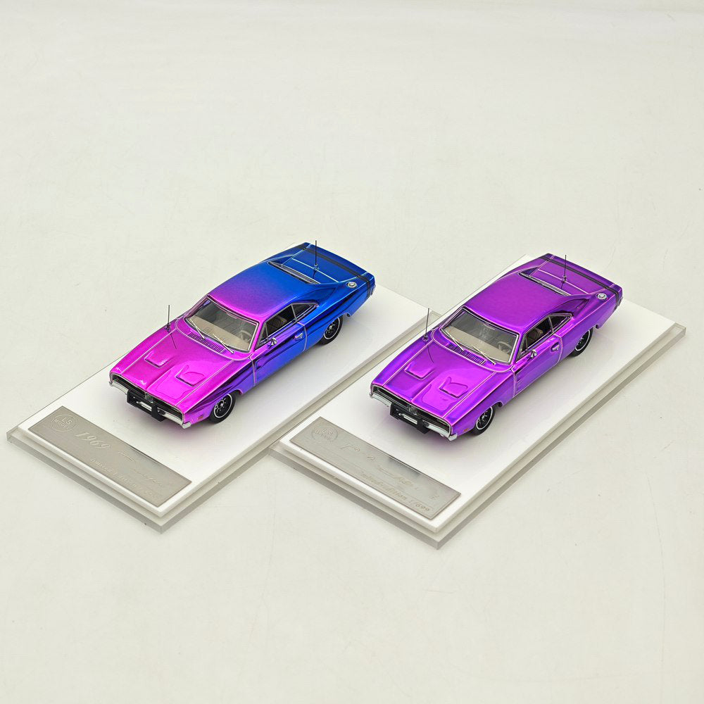LS Model 1:64 Chargr 1969 Classic Muscle Car Chrome Purple&Chrome Illusion Edition Diecast Model Car Collection
