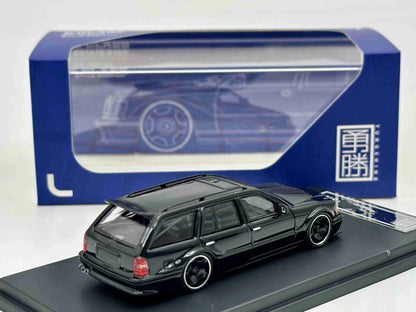 YS 1:64 E-CLASS ESTATE S124 2.5-16 EVO II Style Bodykit Diecast Toys Metal Car Model Miniature Collection Gifts