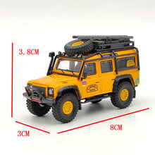 Master 1:64 Land Rover Defender 110 Camel Cup Collection Jouets moulés sous pression Voitures Modèle Cadeaux Édition limitée jaune